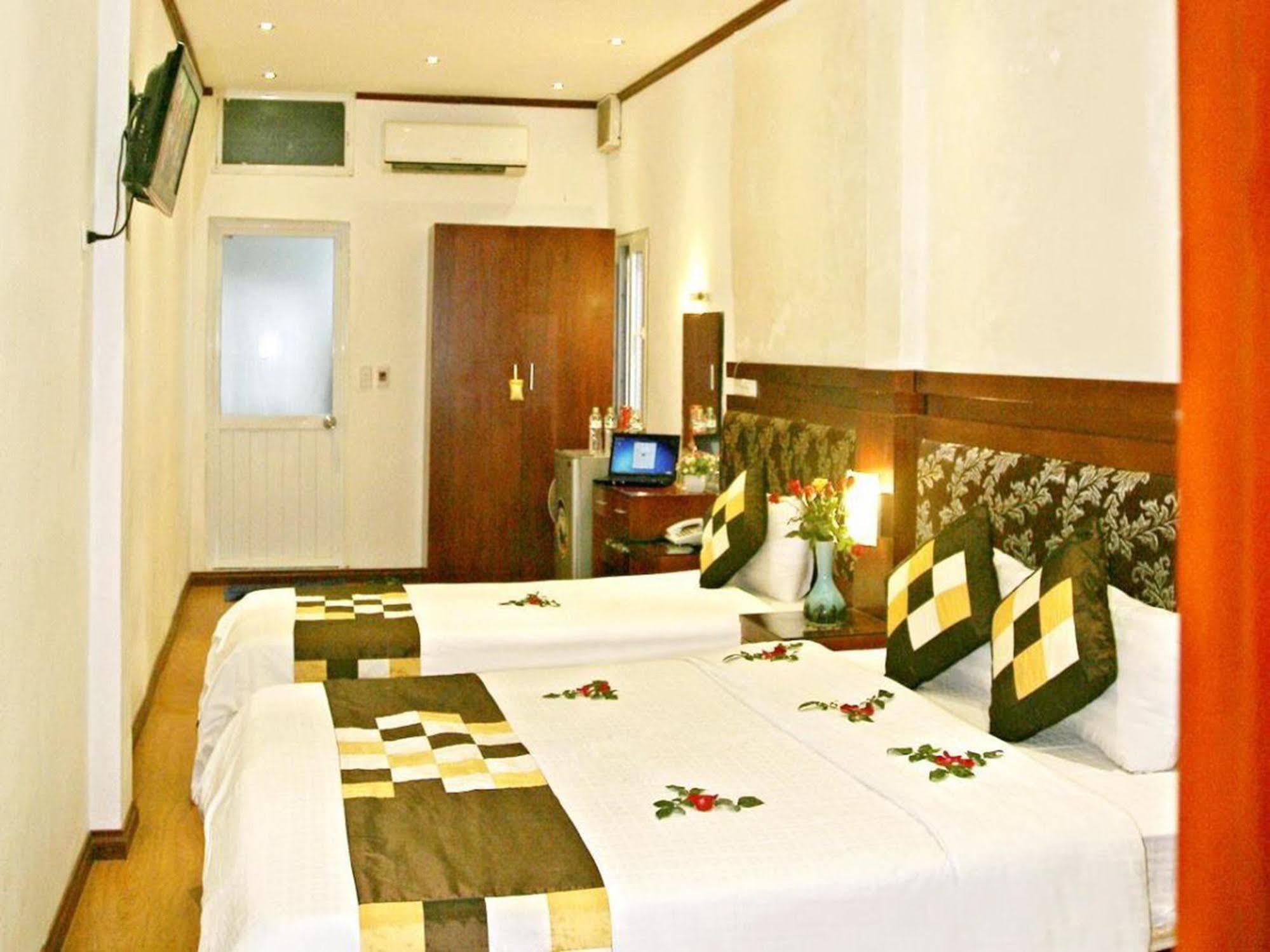 The Ambery Hanoi Boutique Hotel & Travel Buitenkant foto
