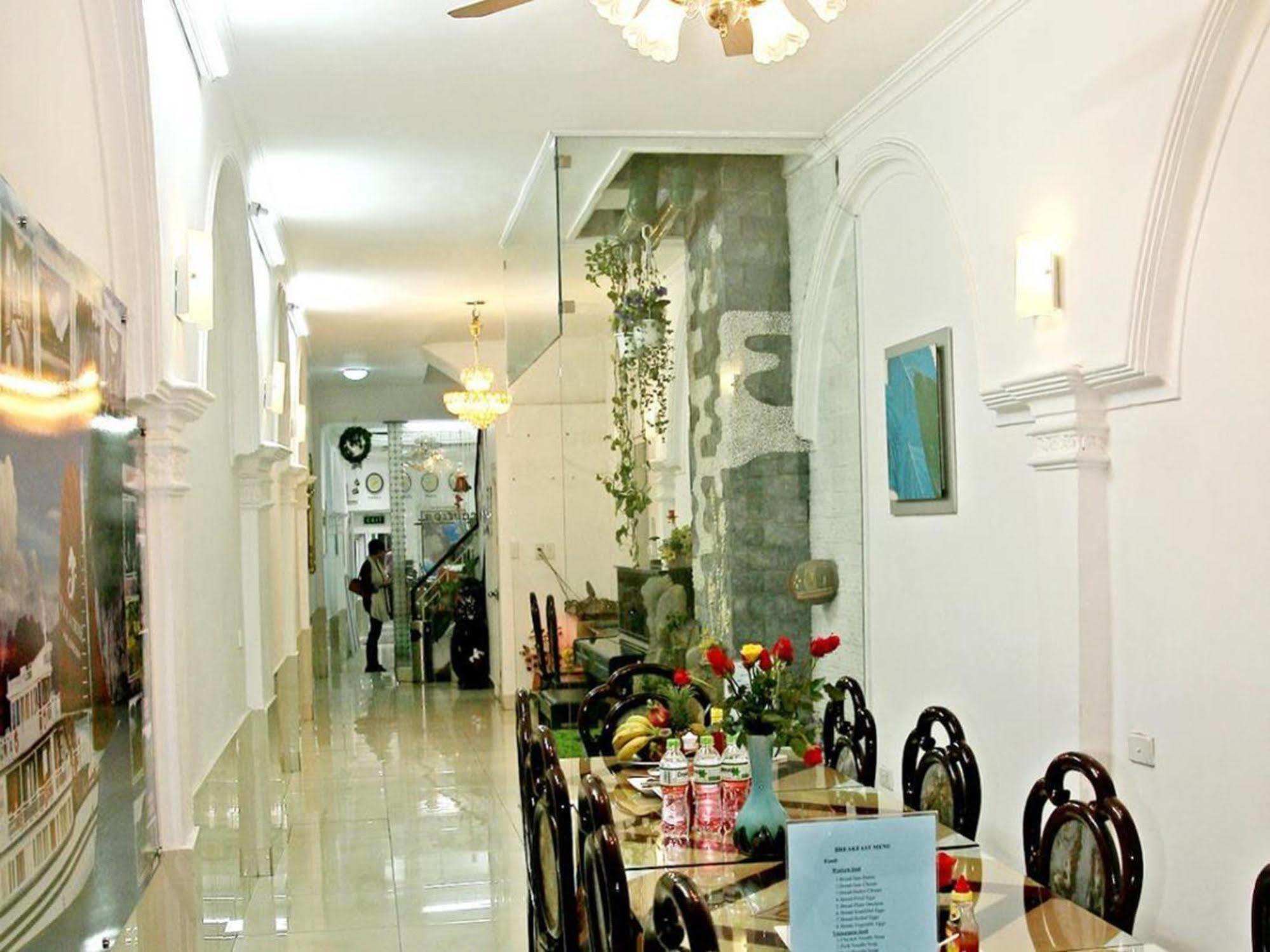 The Ambery Hanoi Boutique Hotel & Travel Buitenkant foto